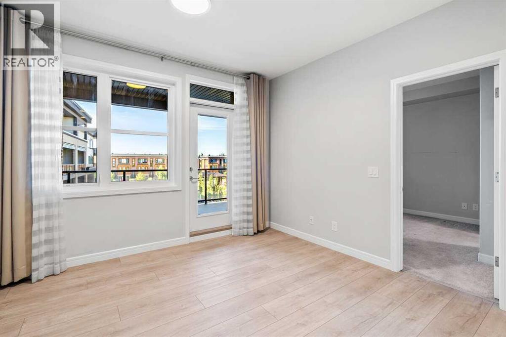 Single Family House for Sale in   Greenbriar Place NW Greenwood/Greenbriar Calgary 