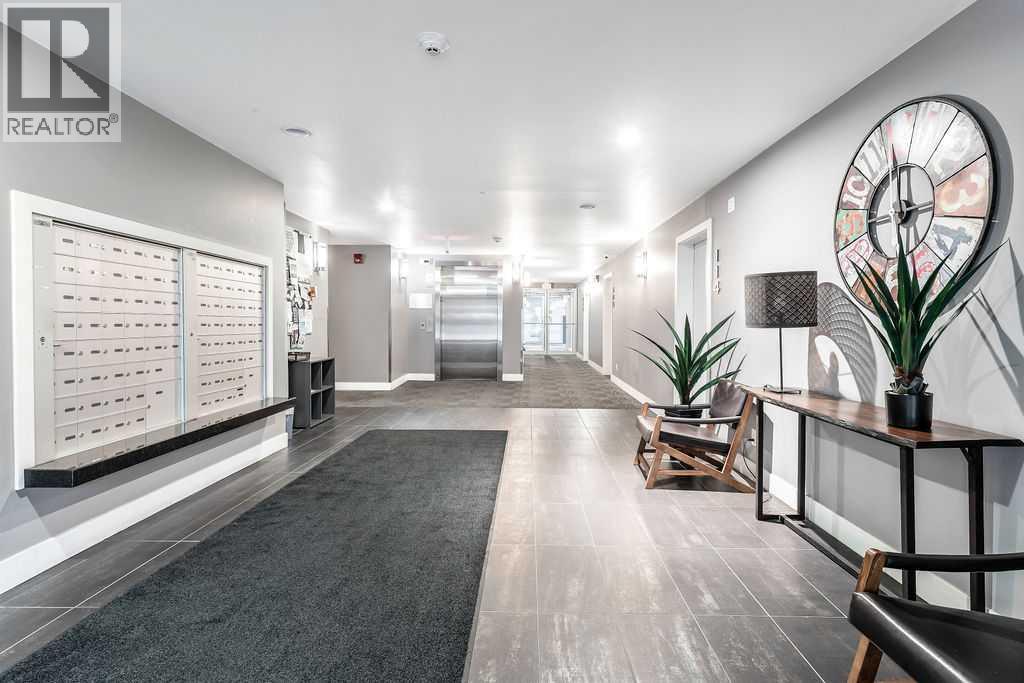 Single Family House for Sale in    Avenue NE Bridgeland/Riverside Calgary 