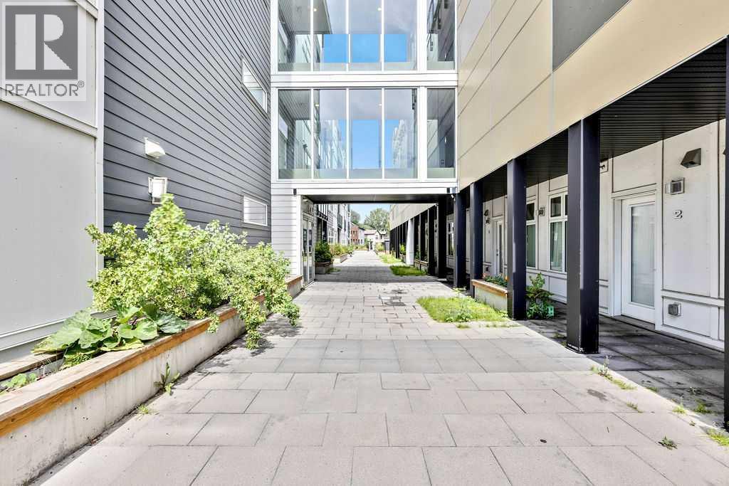 Single Family House for Sale in    Avenue NE Bridgeland/Riverside Calgary 