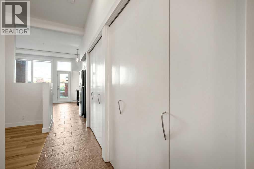 Single Family House for Sale in   Horton Road SW Haysboro Calgary 