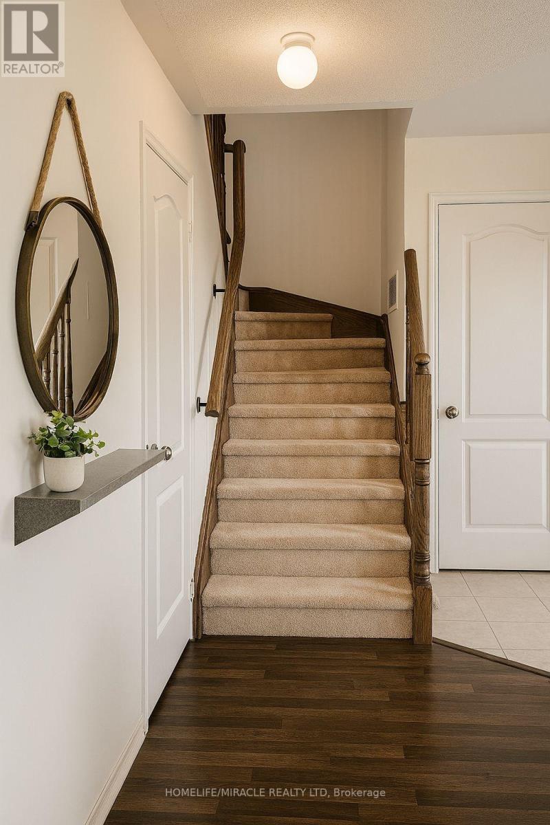 Photo 8 of 18 2508 Post Road, Oakville ON