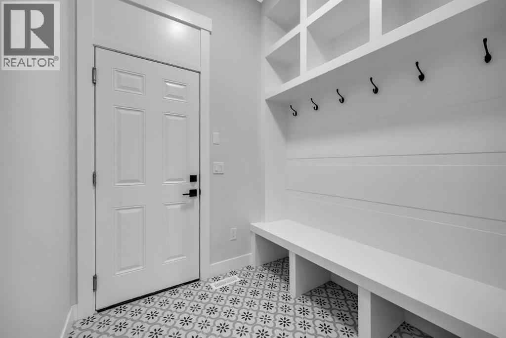 Photo 22 of 203 Kinniburgh Place, Chestermere AB