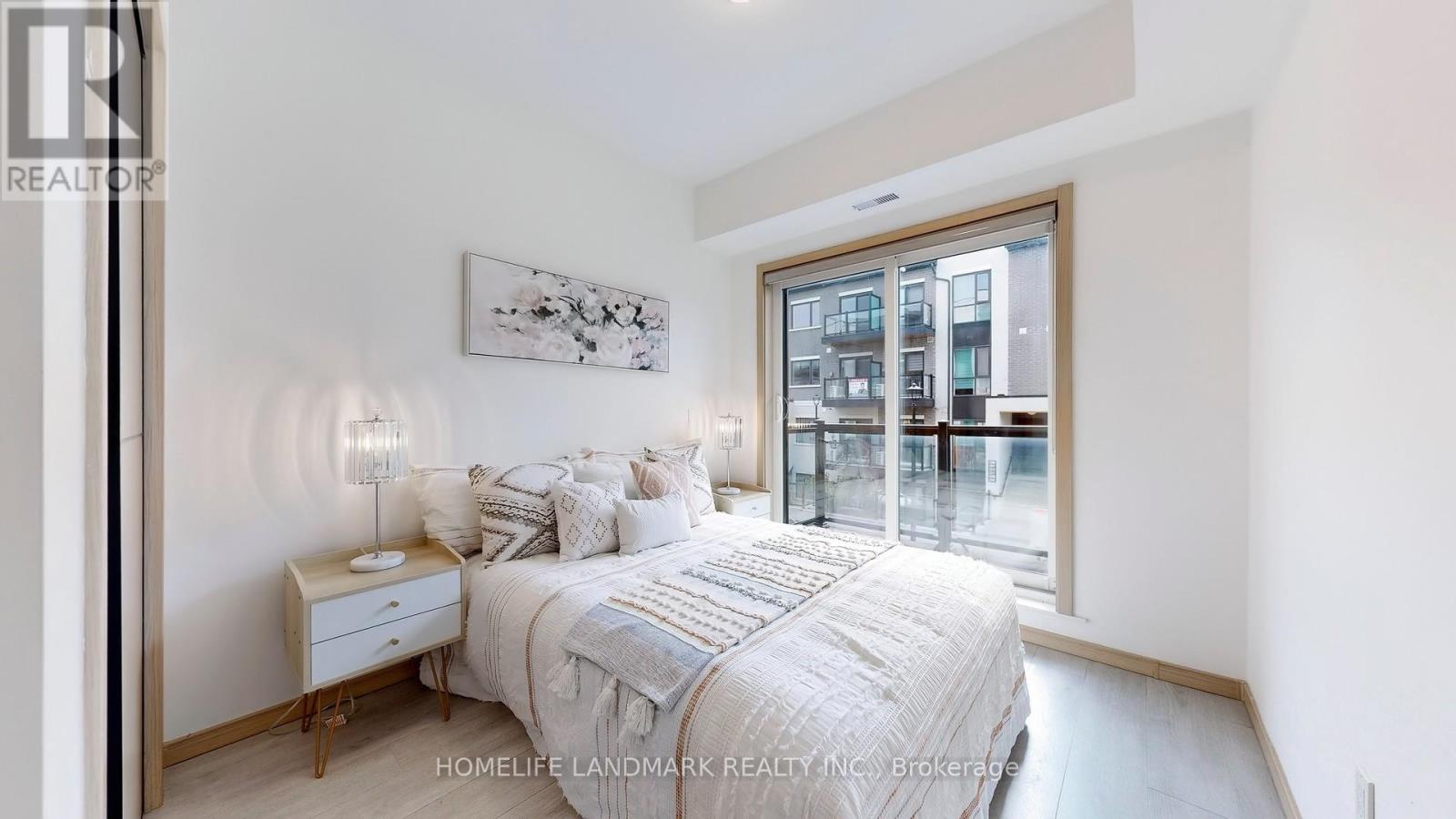 Photo 27 of D 207 200 Chester Le Boulevard, Toronto ON