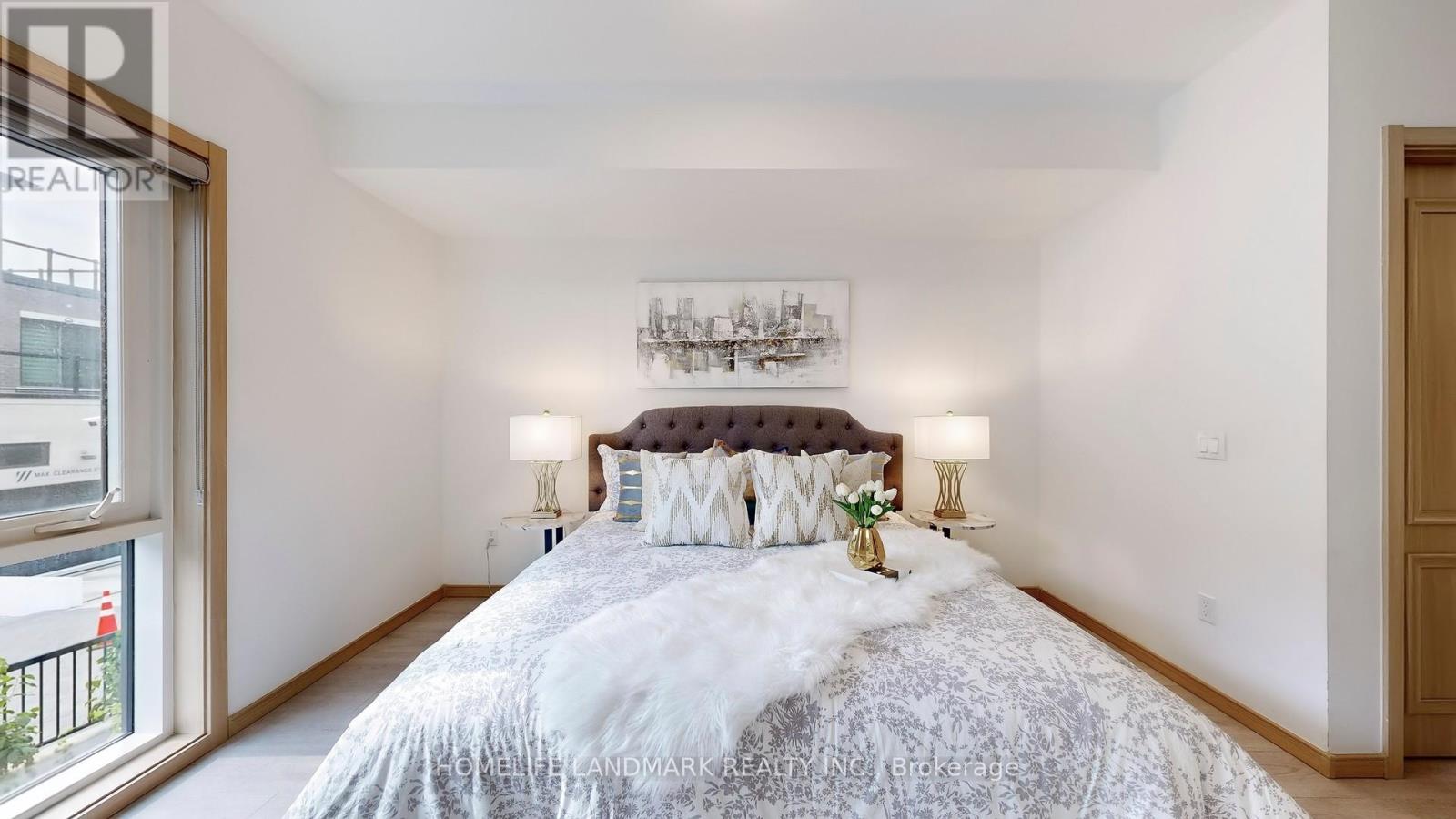 Photo 22 of D 207 200 Chester Le Boulevard, Toronto ON