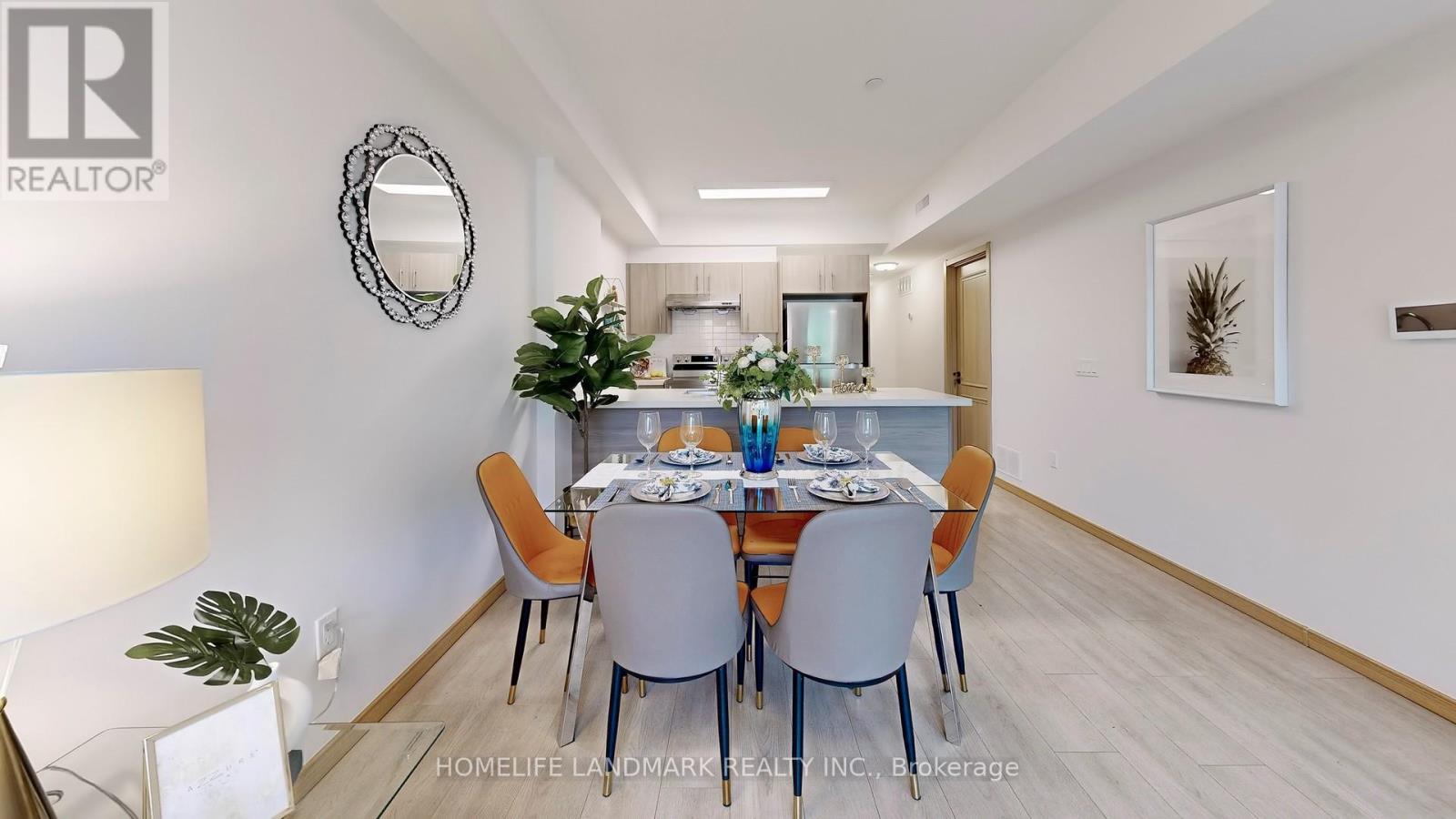Photo 11 of D 207 200 Chester Le Boulevard, Toronto ON