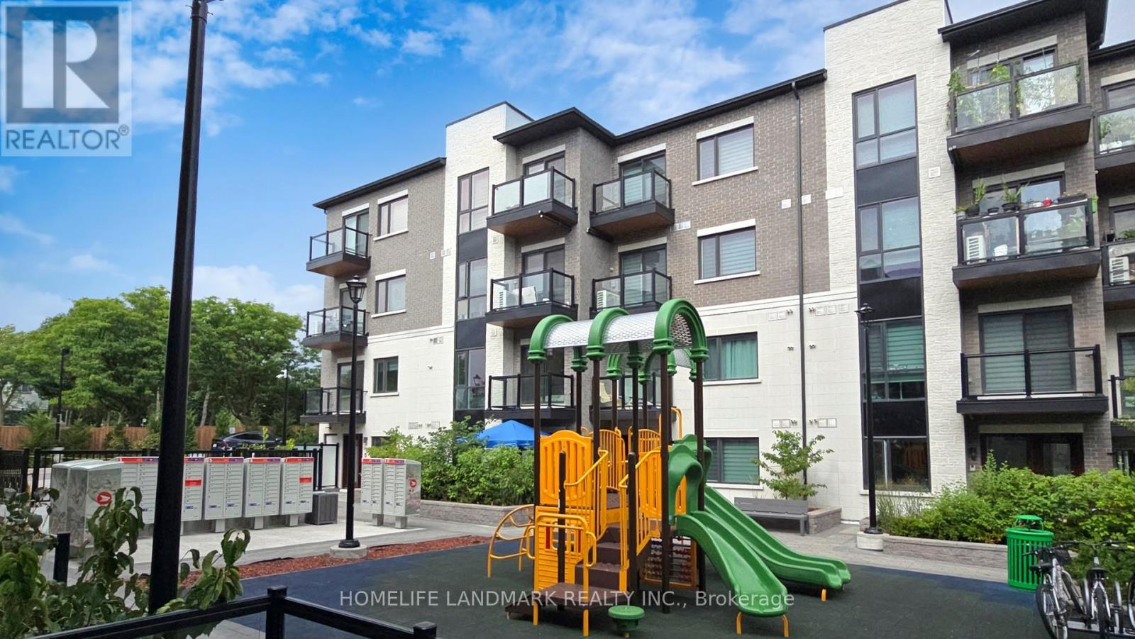 Photo 43 of D 207 200 Chester Le Boulevard, Toronto ON