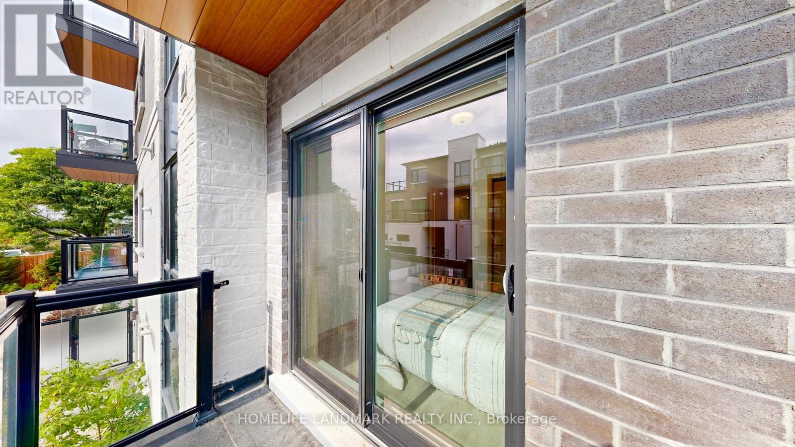 Photo 38 of D 207 200 Chester Le Boulevard, Toronto ON