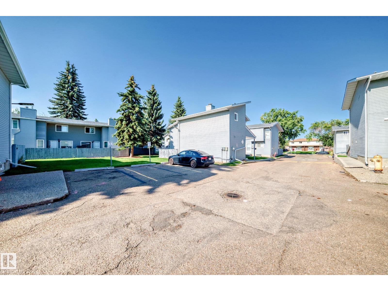 Photo 51 of 38 1415 62 St Nw, Edmonton AB