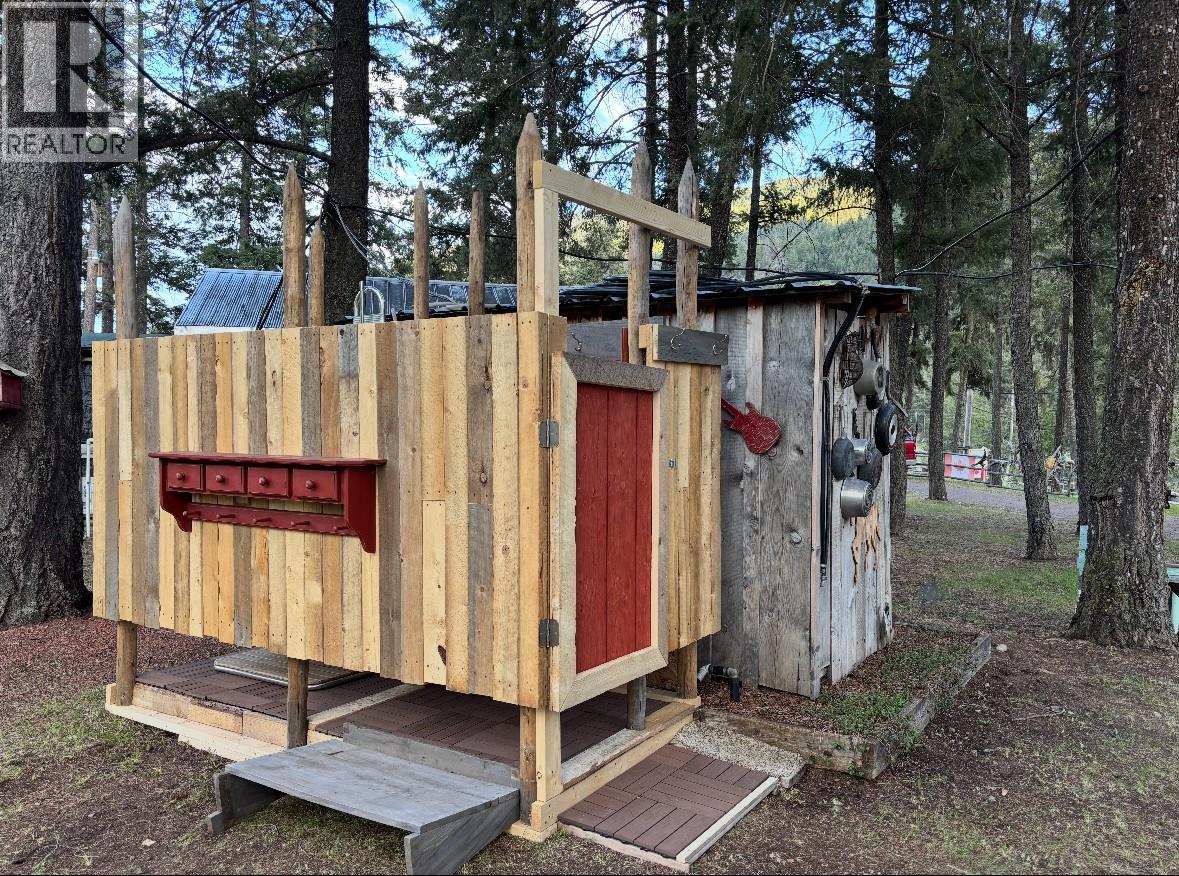 2821 OLD HEDLEY Road, Hedley