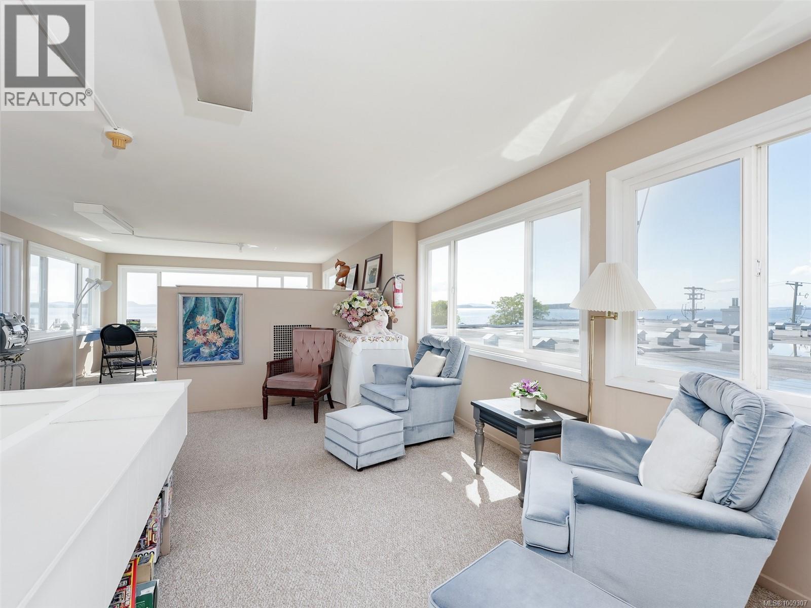 Photo 24 of 308 9560 Fifth St, Sidney BC