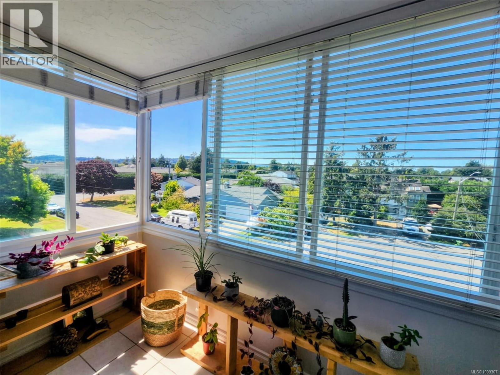 Photo 26 of 308 9560 Fifth St, Sidney BC