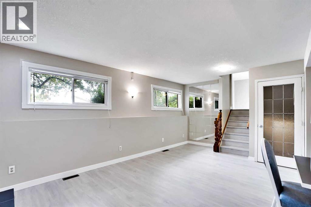Single Family House 4 Level for Sale in  Rundlemere Road NE Rundle Calgary 