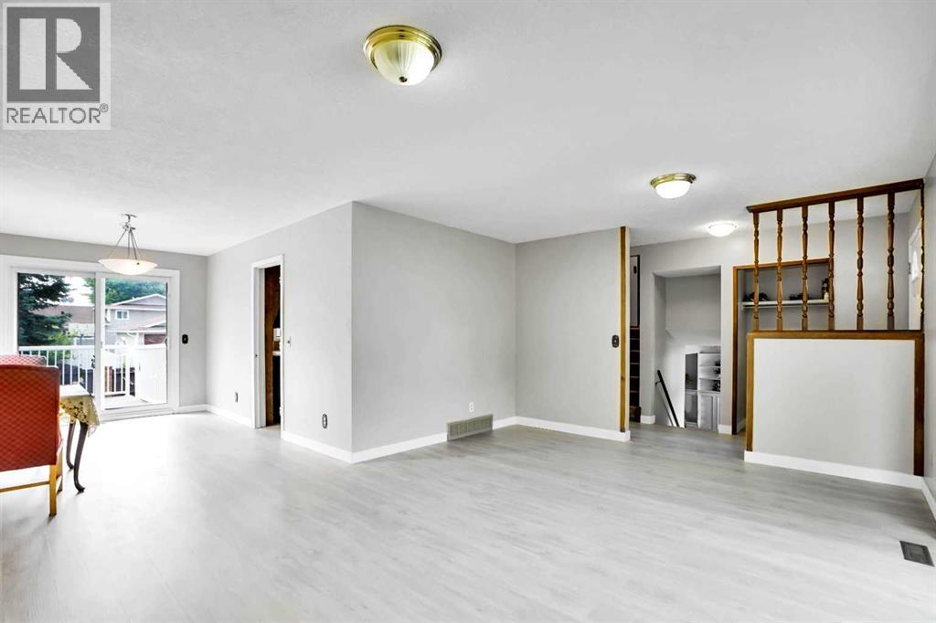 Single Family House 4 Level for Sale in  Rundlemere Road NE Rundle Calgary 