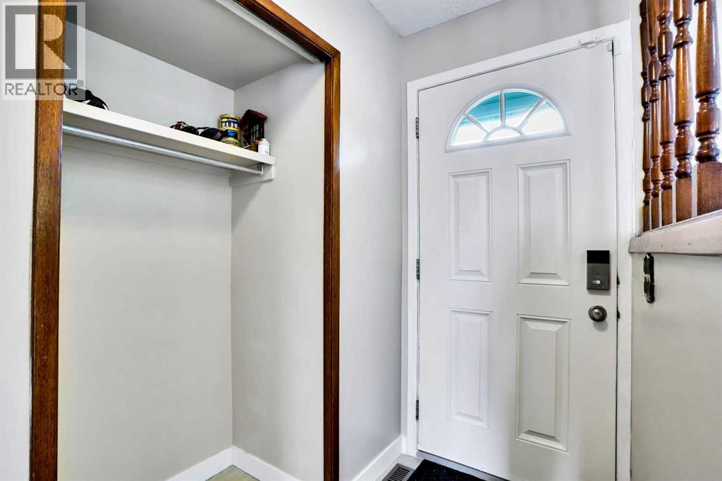 Single Family House 4 Level for Sale in  Rundlemere Road NE Rundle Calgary 
