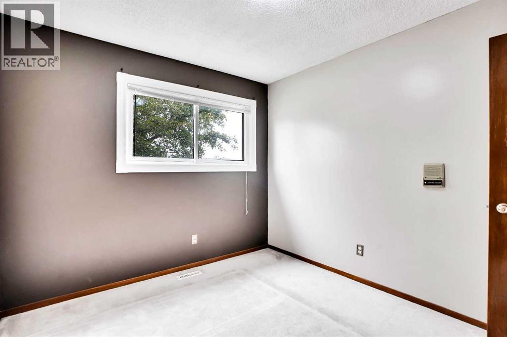 Single Family House 4 Level for Sale in  Rundlemere Road NE Rundle Calgary 