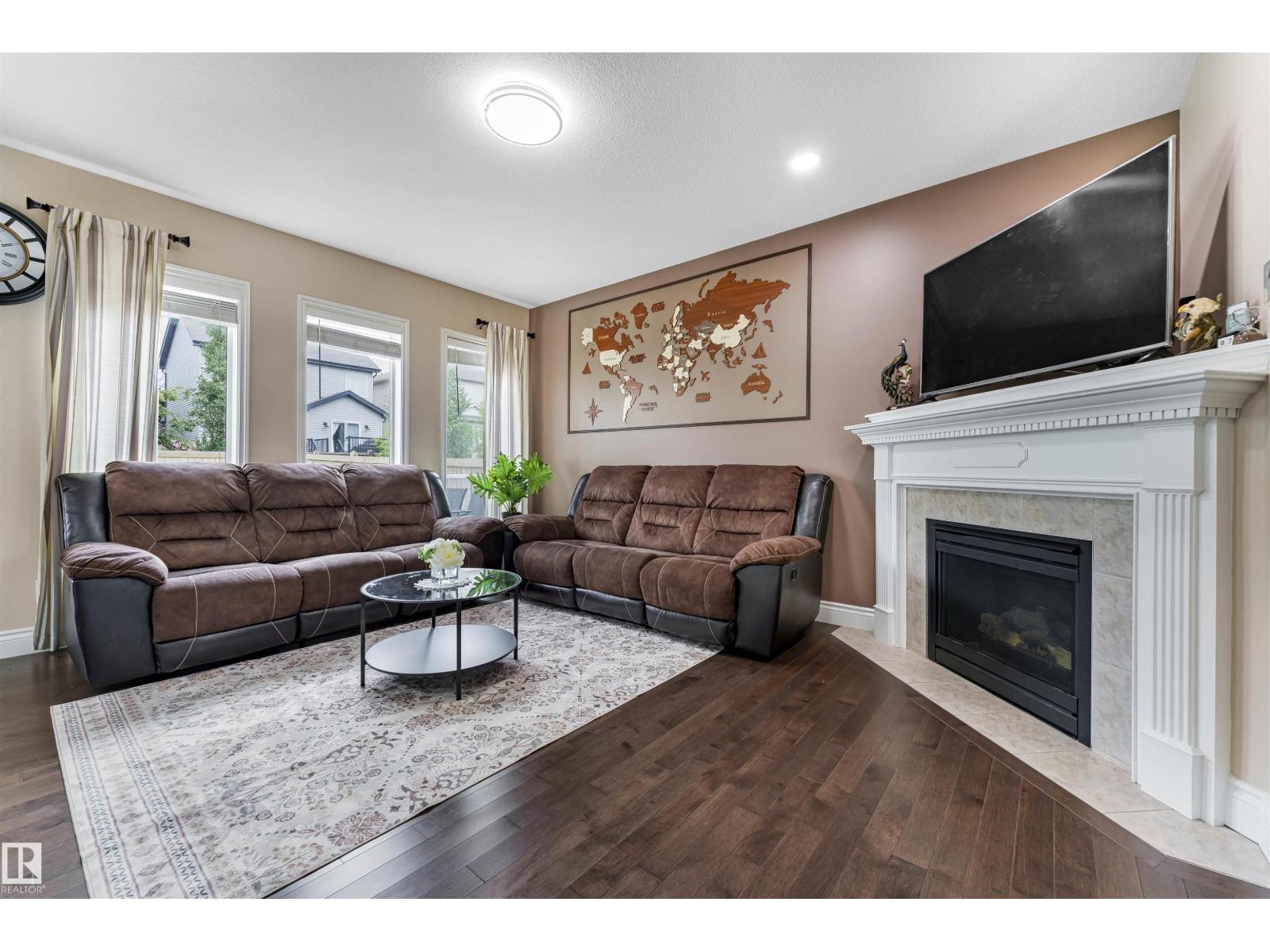 Photo 12 of 1705 63 A Street Sw, Edmonton AB