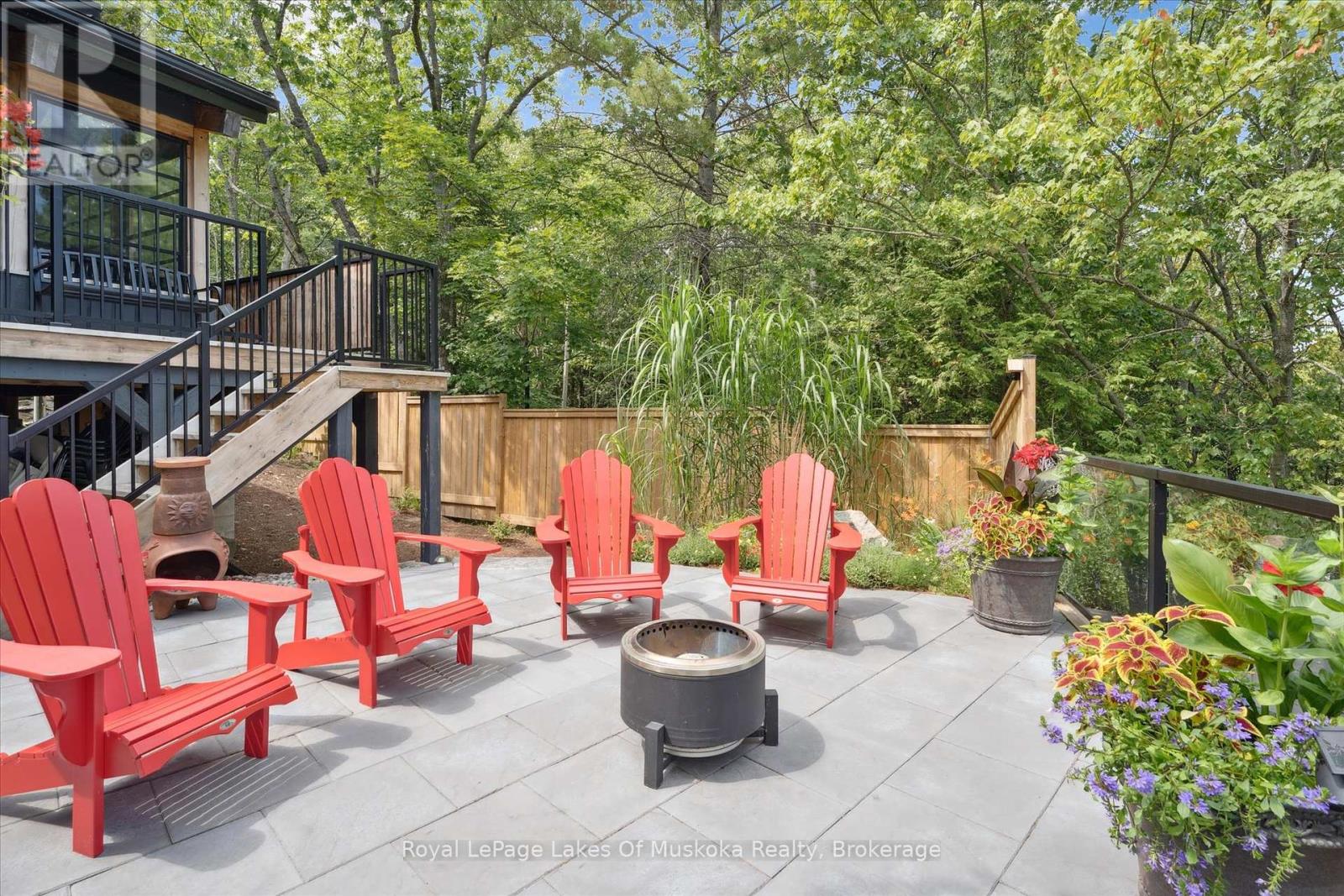 Photo 5 of 219 Rowanwood Lane, Huntsville ON