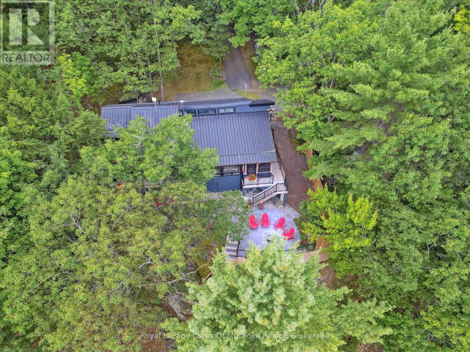Photo 36 of 219 Rowanwood Lane, Huntsville ON