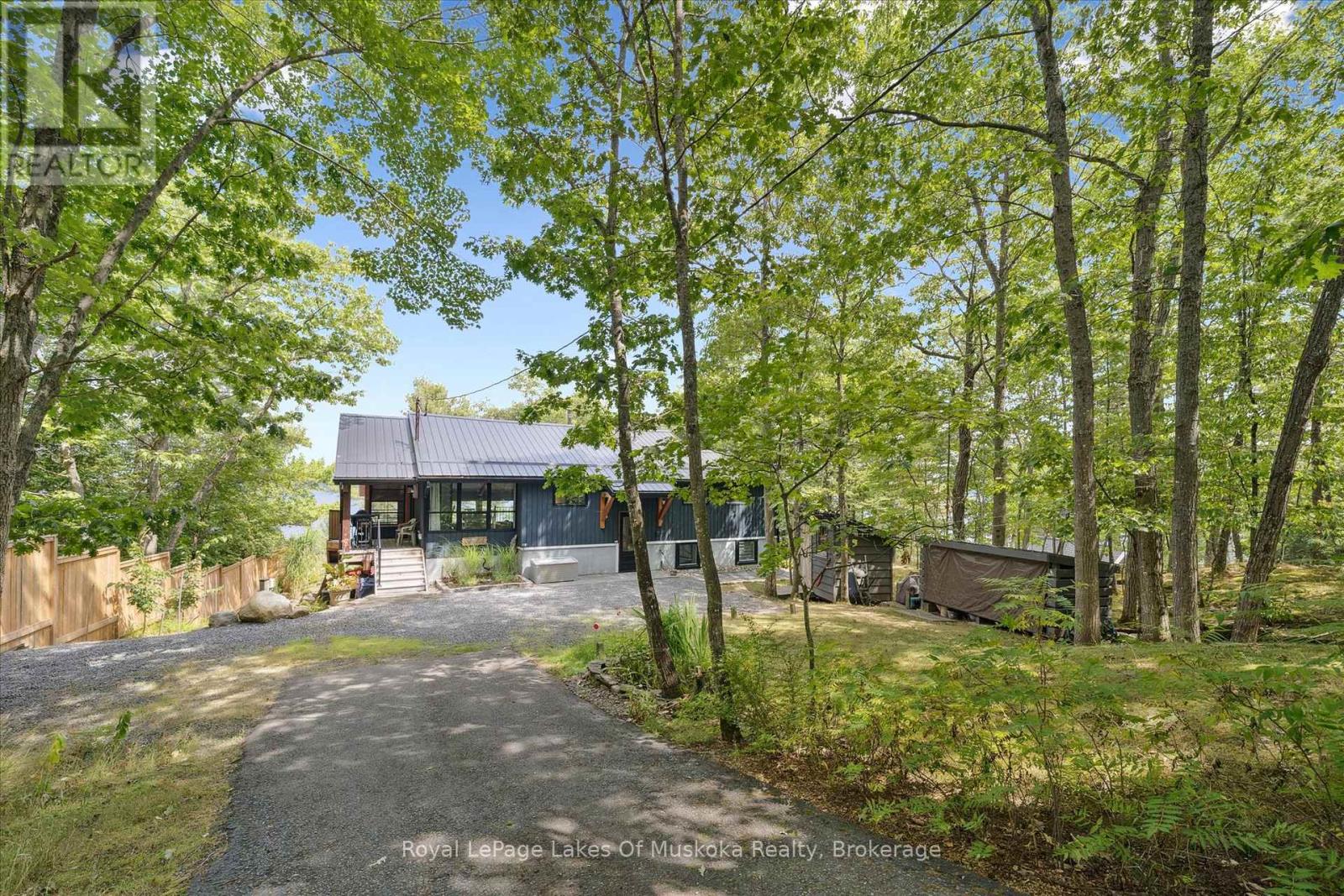 Photo 14 of 219 Rowanwood Lane, Huntsville ON