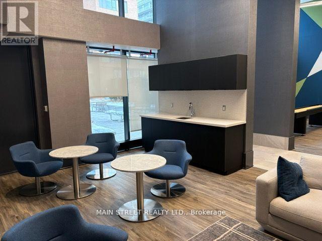 Photo 21 of 1506 185 Deerfield Road, Newmarket ON