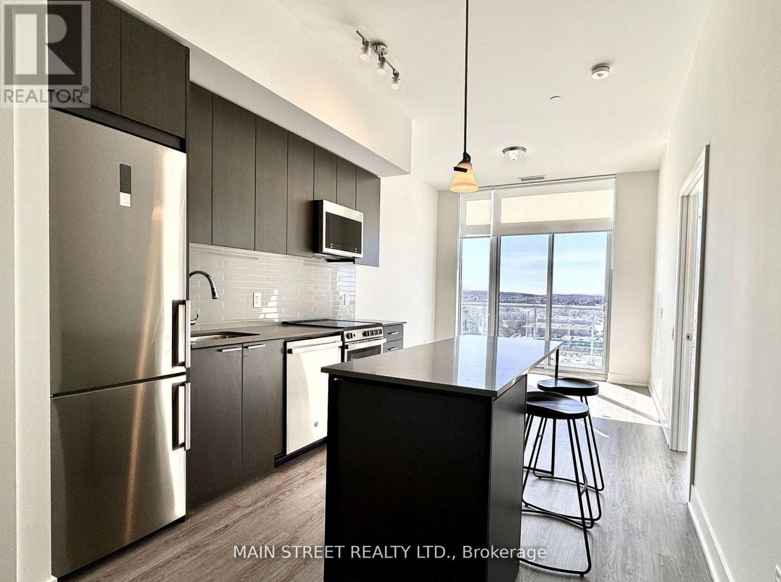 Photo 8 of 1506 185 Deerfield Road, Newmarket ON