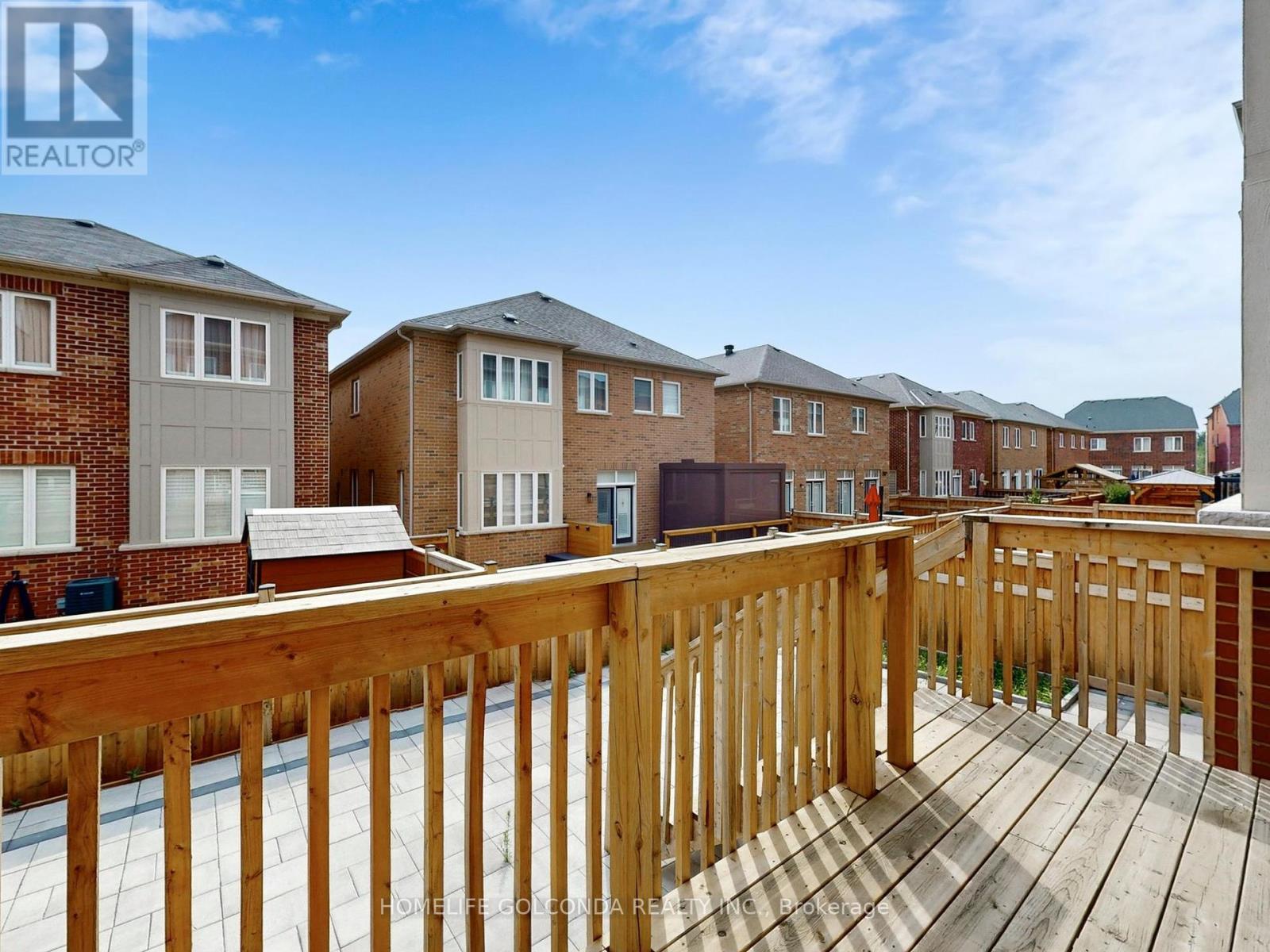 Photo 47 of 21 Planet Street, Richmond Hill ON