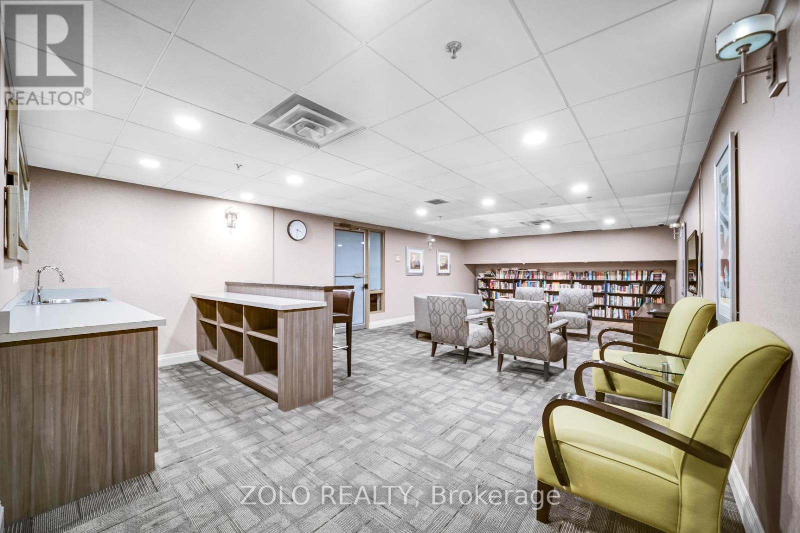 Photo 19 of 819 309 Major Mackenzie Drive E, Richmond Hill ON