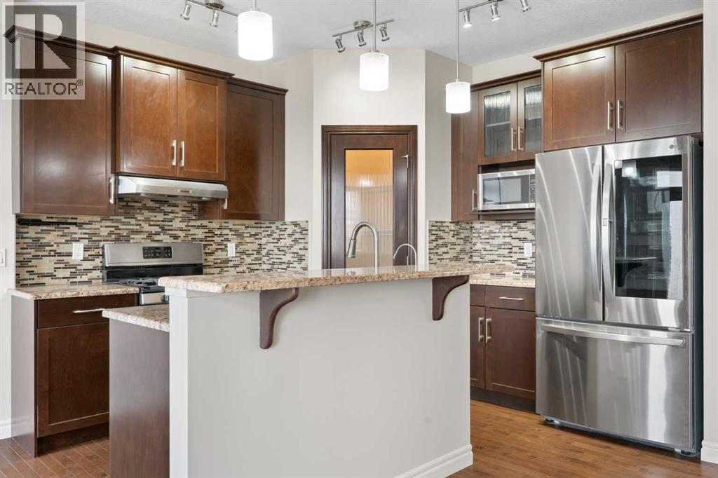 Photo 12 of 141 Sherwood Heights Nw, Calgary AB