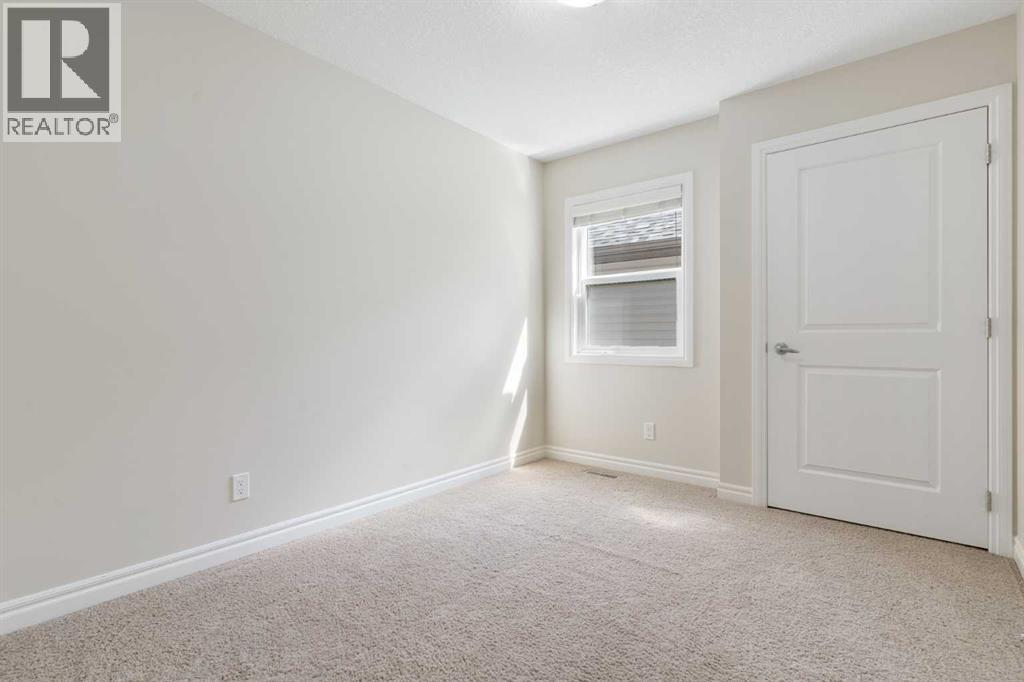 Photo 28 of 141 Sherwood Heights Nw, Calgary AB