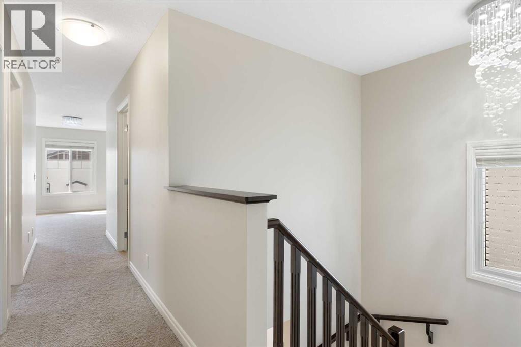 Photo 19 of 141 Sherwood Heights Nw, Calgary AB