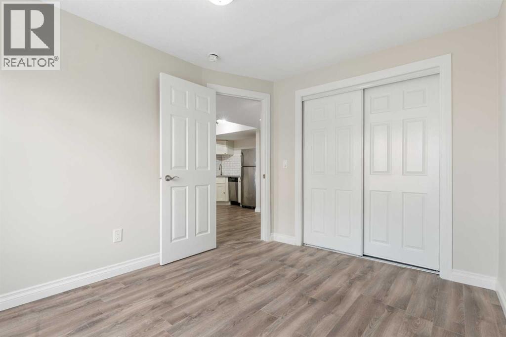 Photo 38 of 141 Sherwood Heights Nw, Calgary AB
