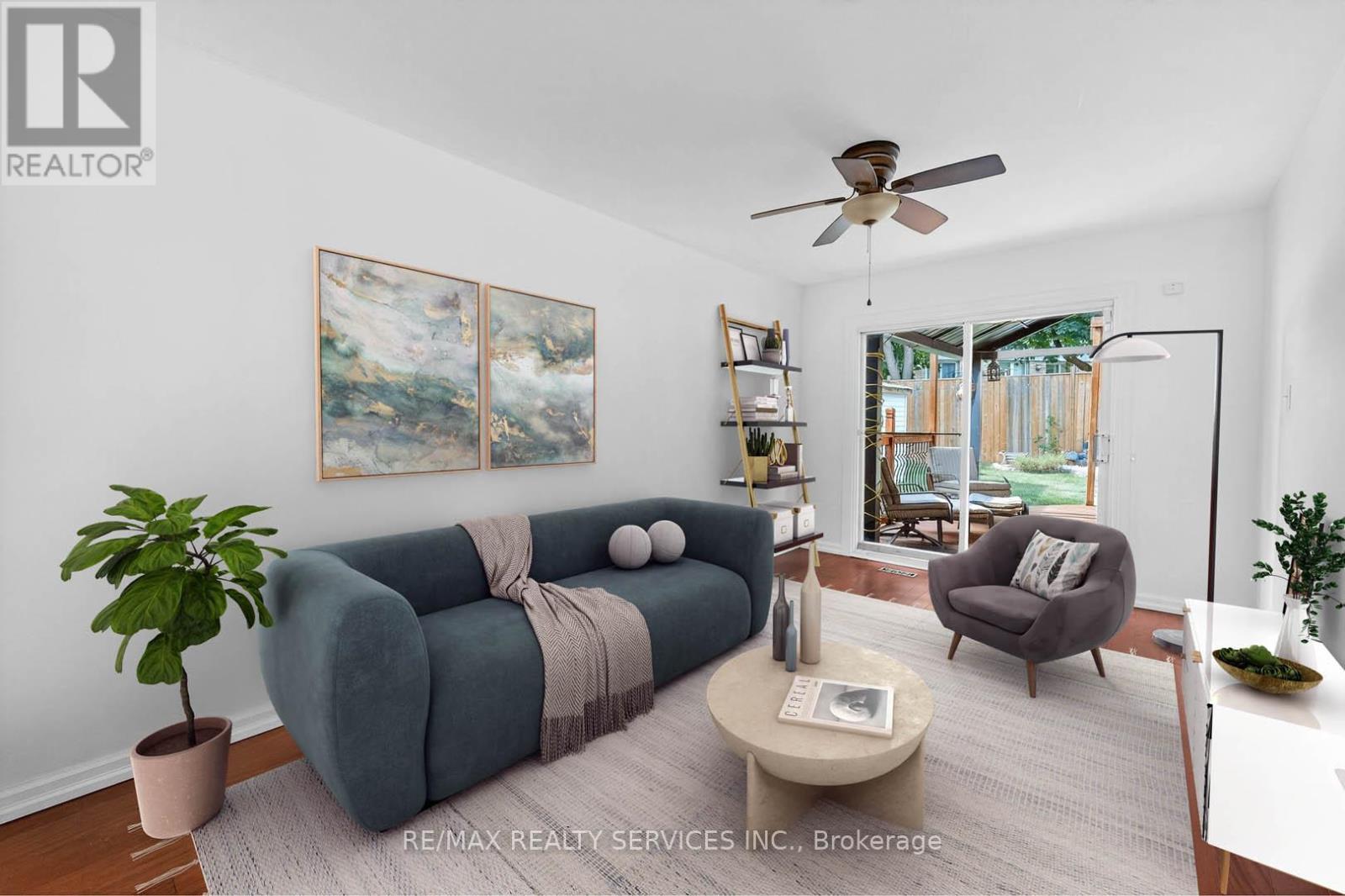 Photo 40 of 28 Chipwood Crescent, Brampton ON