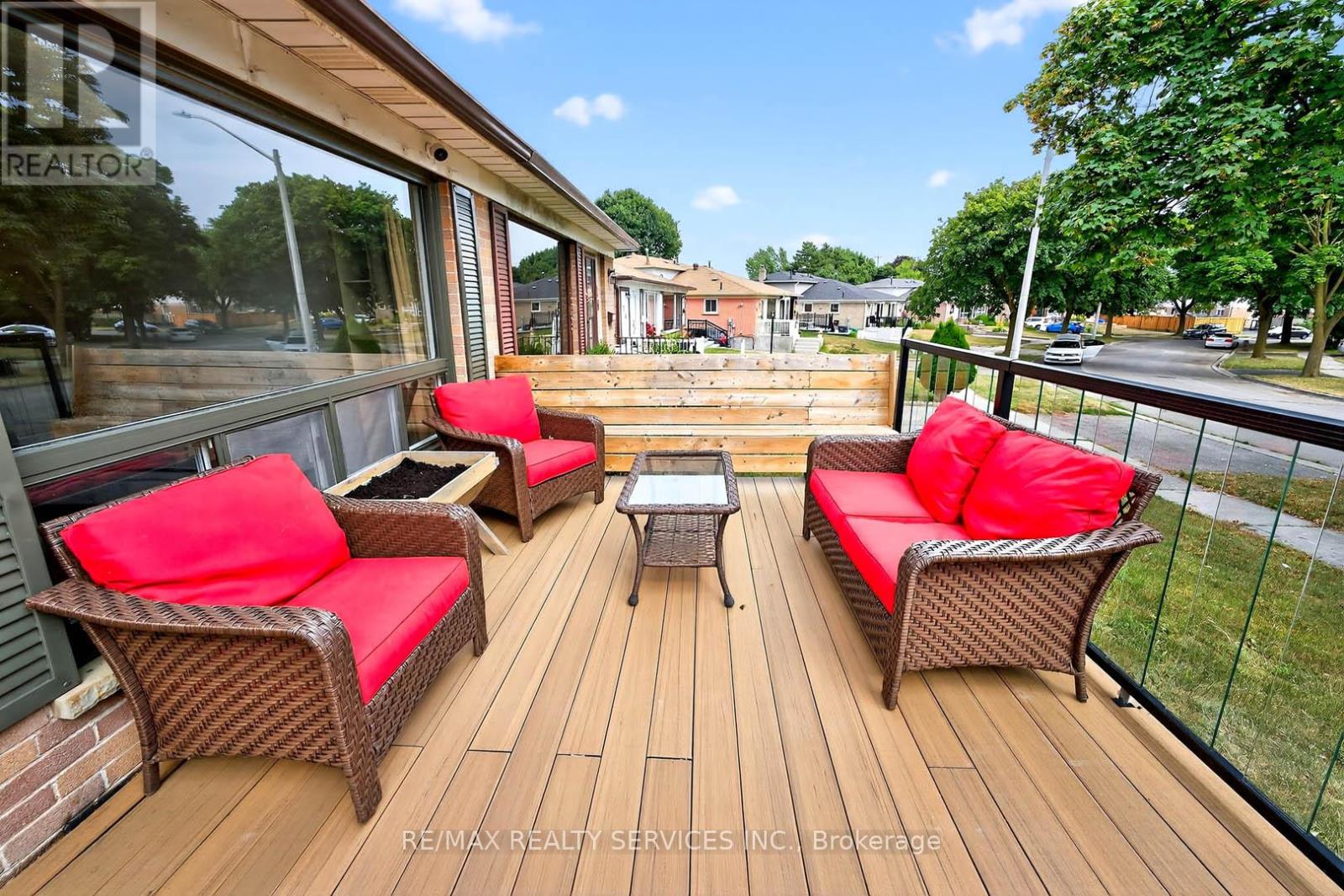 Photo 28 of 28 Chipwood Crescent, Brampton ON