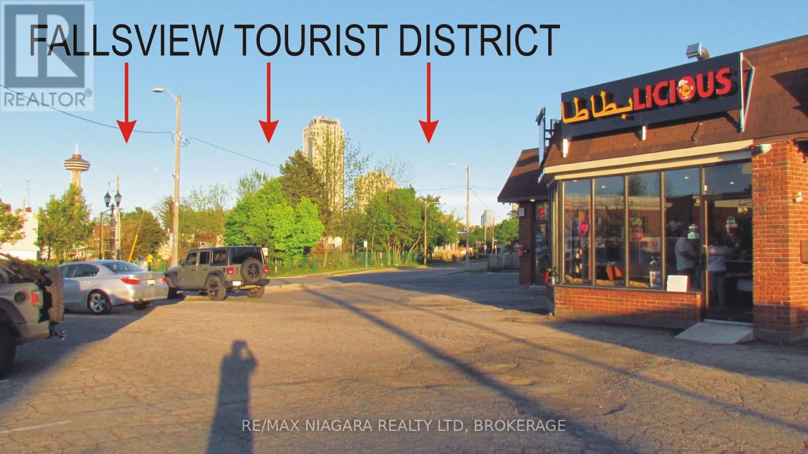 Photo 2 of 2 6119 Main Street, Niagara Falls ON