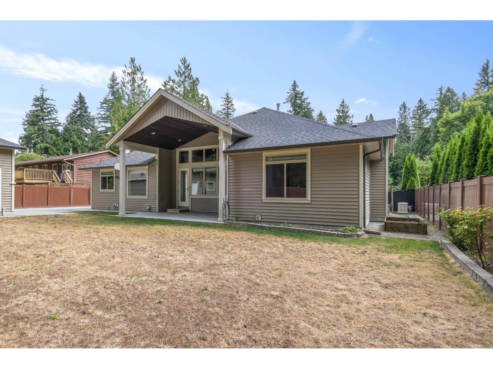Photo 19 of 20073 38 B Avenue, Langley BC