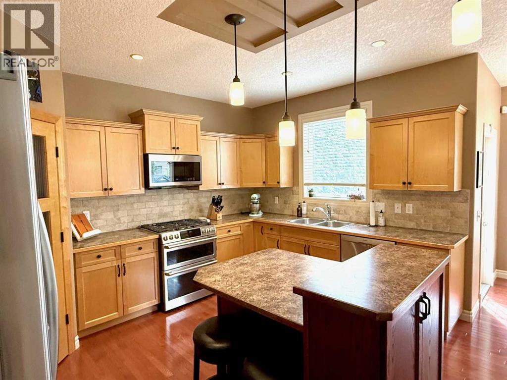 Photo 19 of 215 Hawkmere Road, Chestermere AB
