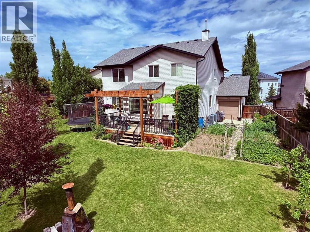 Photo 4 of 215 Hawkmere Road, Chestermere AB