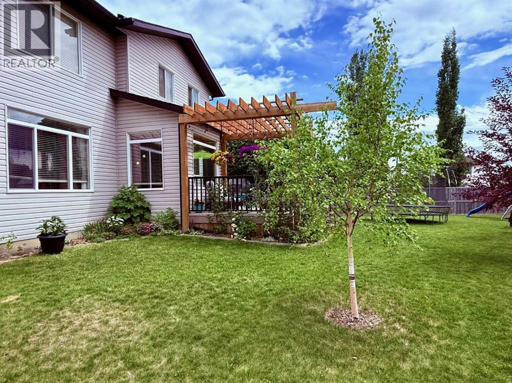 Photo 6 of 215 Hawkmere Road, Chestermere AB