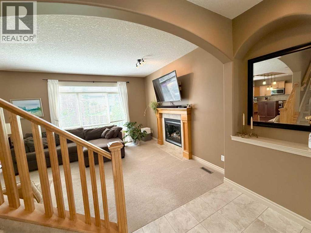 Photo 12 of 215 Hawkmere Road, Chestermere AB