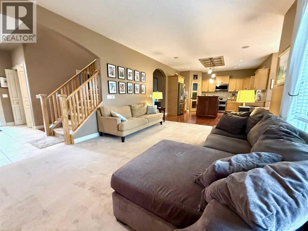 Photo 14 of 215 Hawkmere Road, Chestermere AB