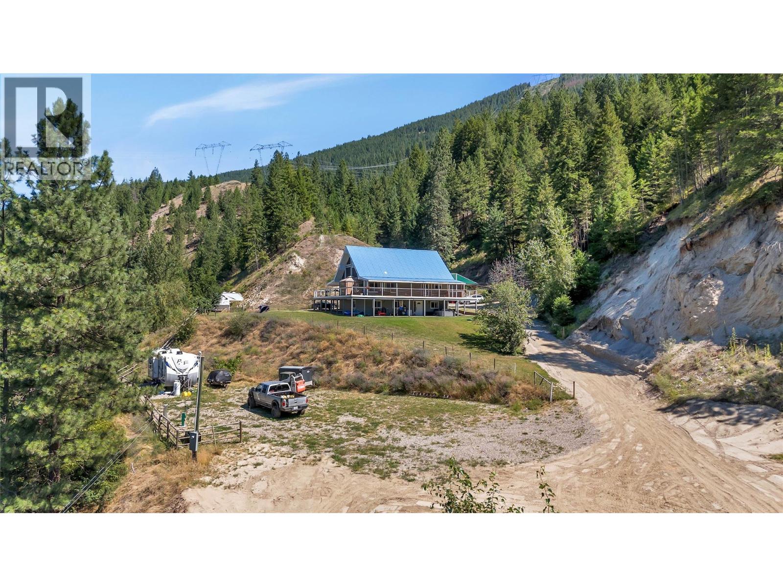 2621 Salmon River Road, Salmon Arm