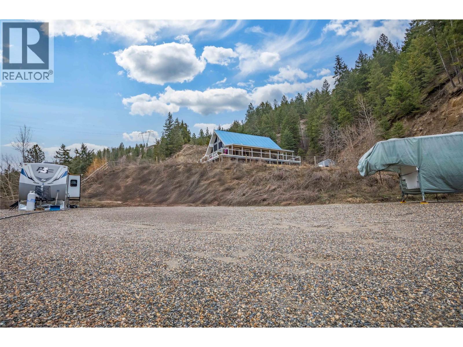 2621 Salmon River Road, Salmon Arm
