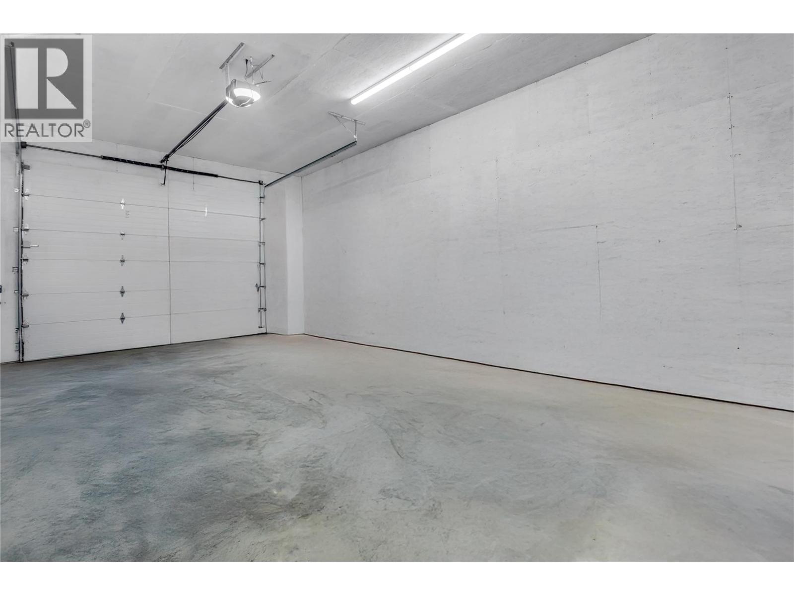 2621 Salmon River Road, Salmon Arm