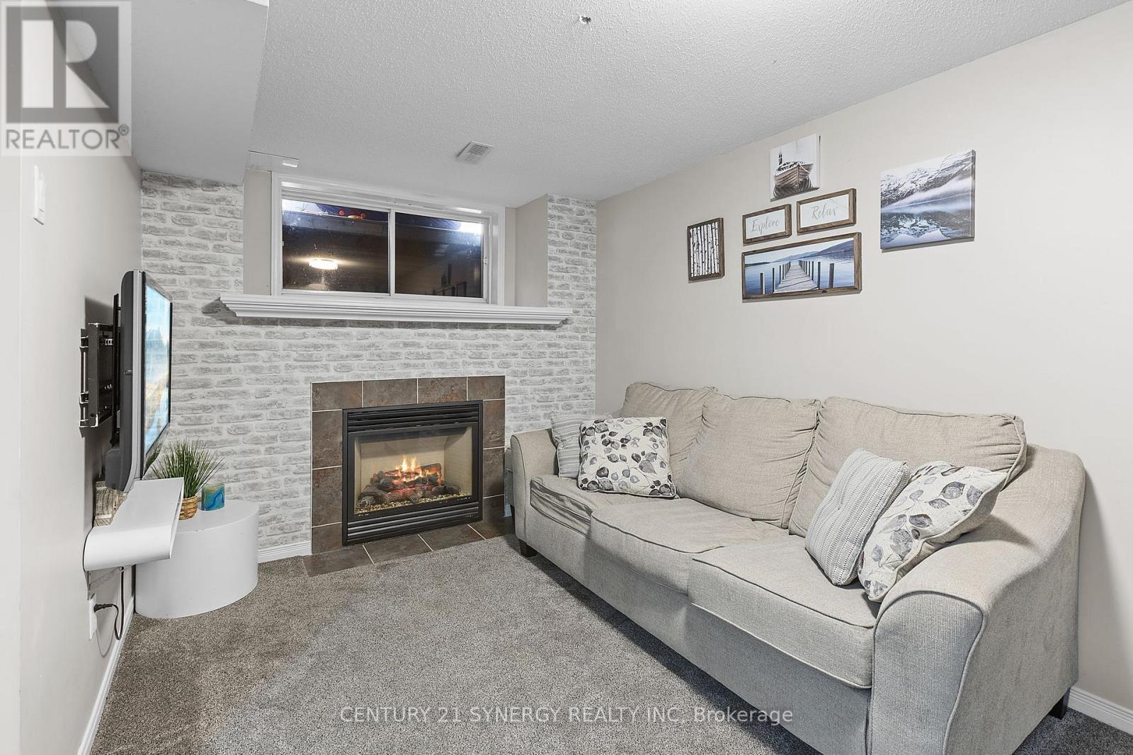Photo 34 of 1790 Plainridge Crescent, Ottawa ON