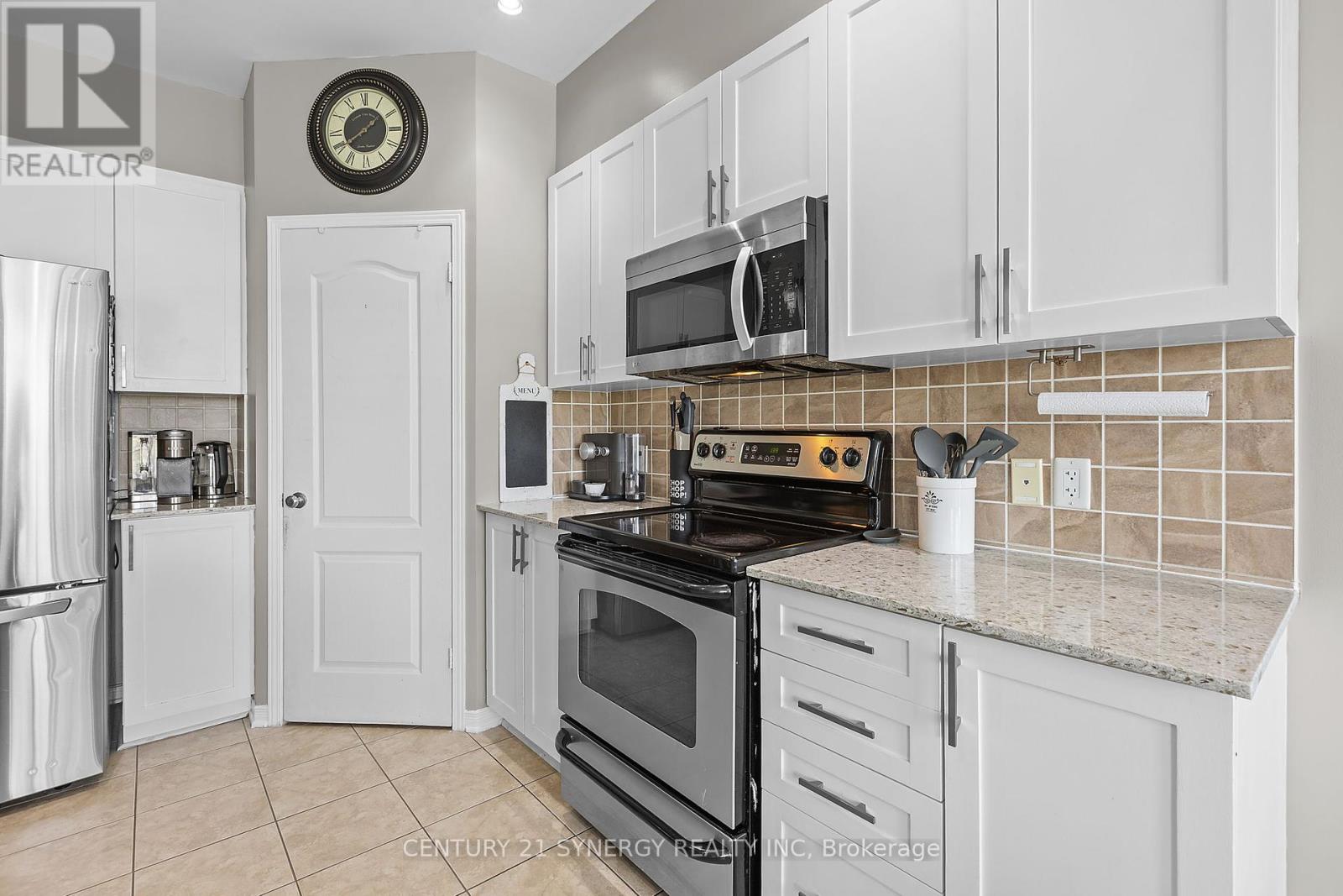 Photo 17 of 1790 Plainridge Crescent, Ottawa ON