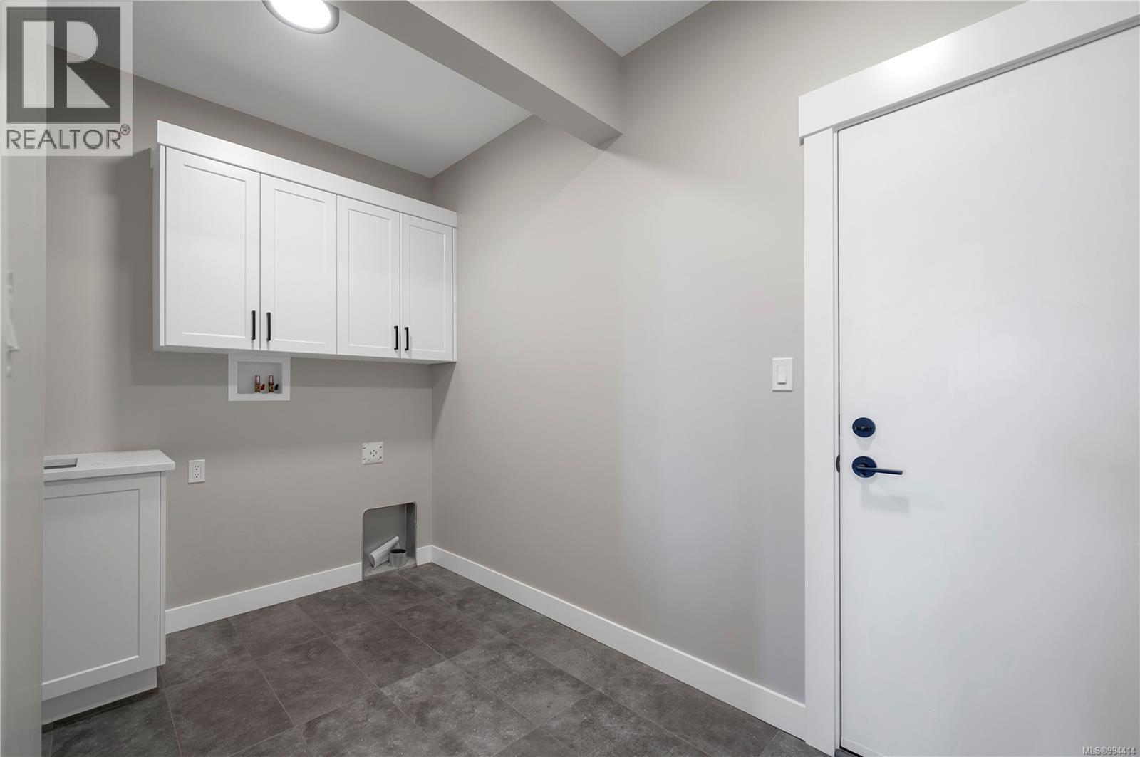 766 Sitka St, Campbell River
