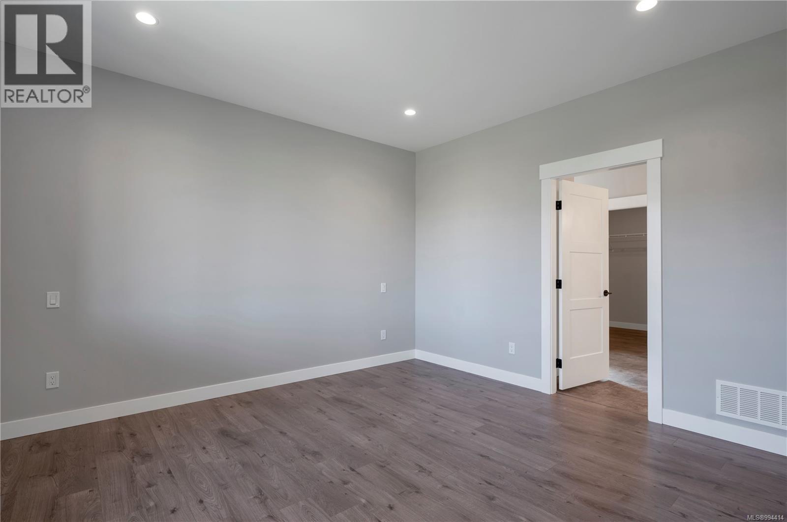 766 Sitka St, Campbell River