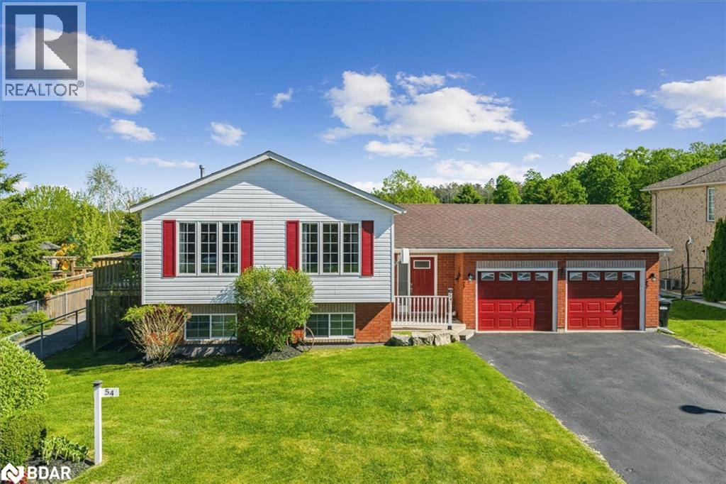 Photo 1 of 54 Marlow Circle, Hillsdale ON