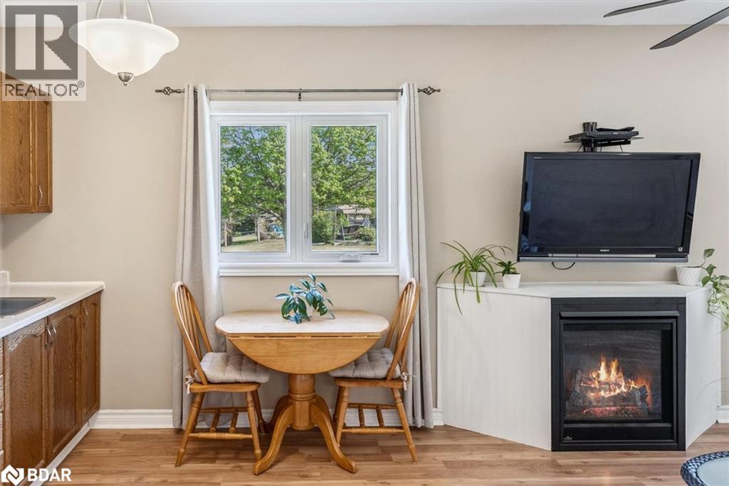 Photo 30 of 54 Marlow Circle, Hillsdale ON