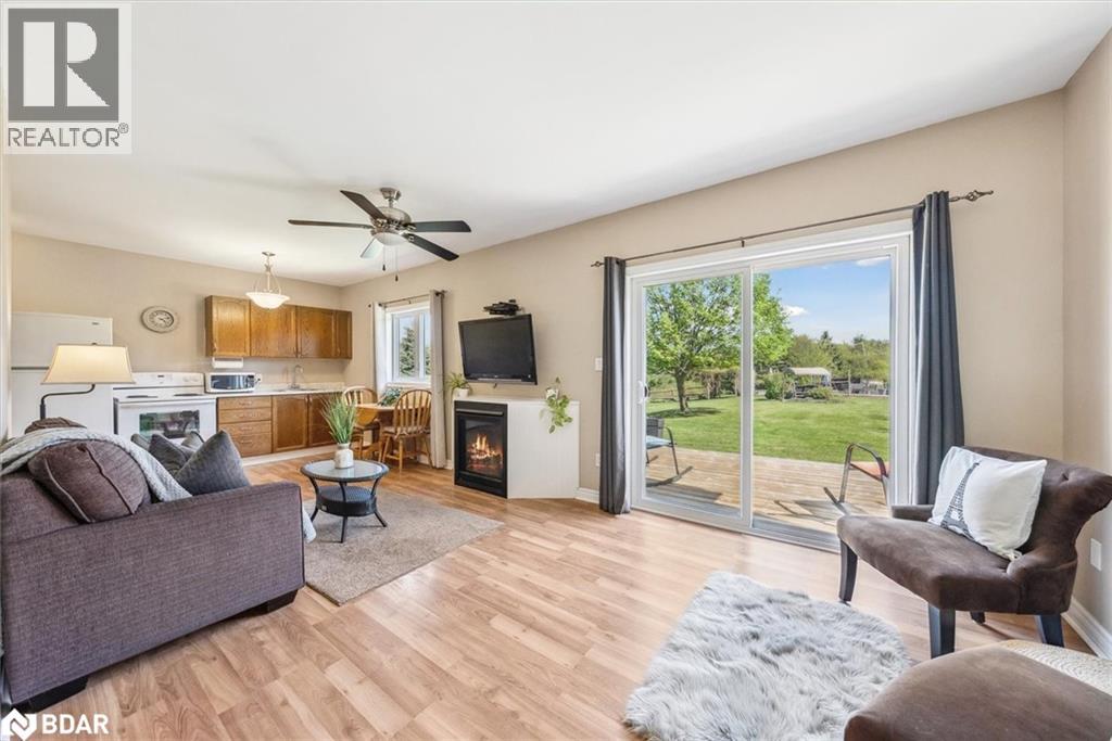 Photo 34 of 54 Marlow Circle, Hillsdale ON